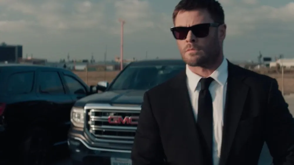 Chris Hemsworth planea un gran robo en 'Crime 101'