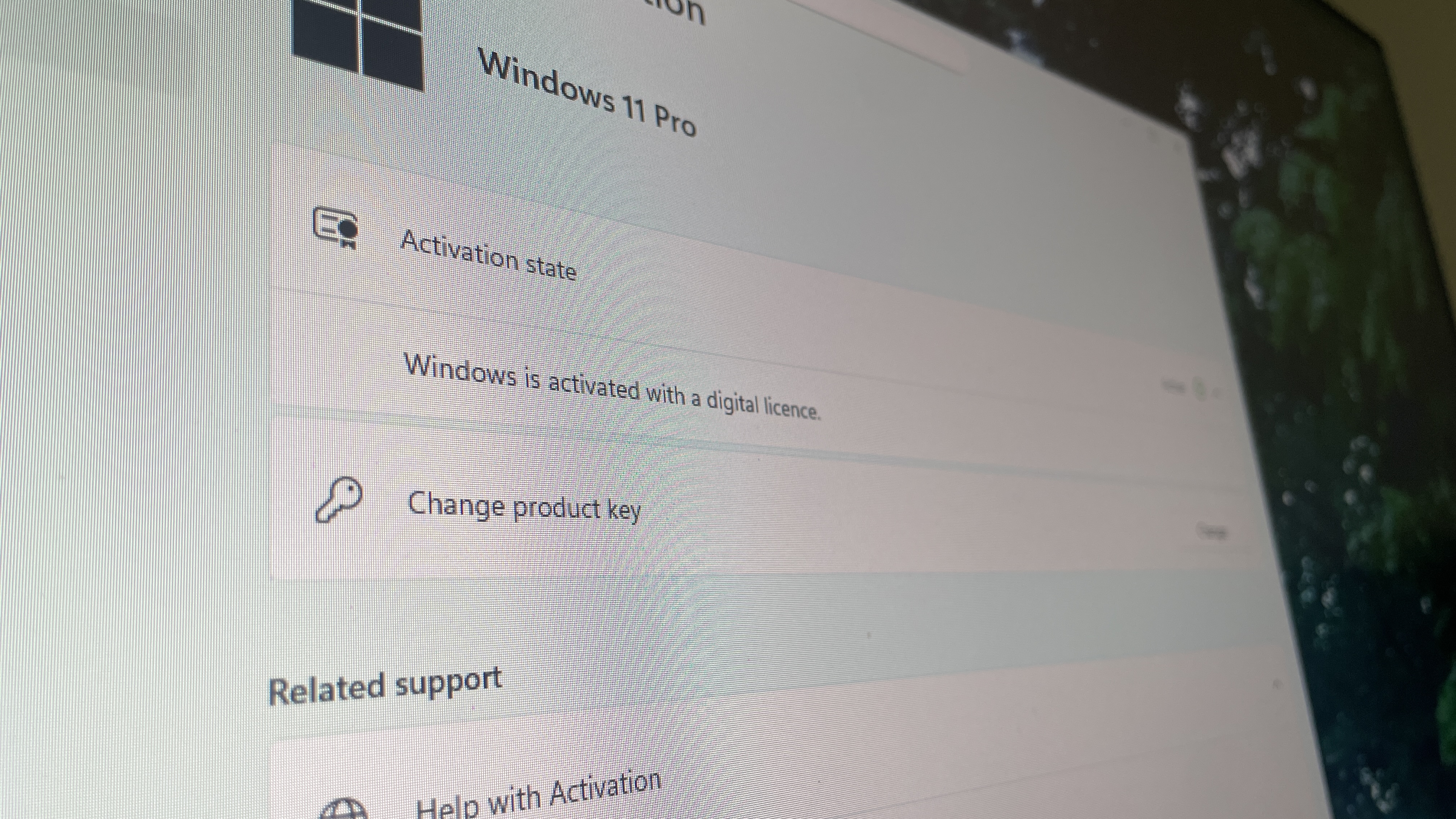 Microsoft podría acabar con el mercado de reventa de licencias de Windows