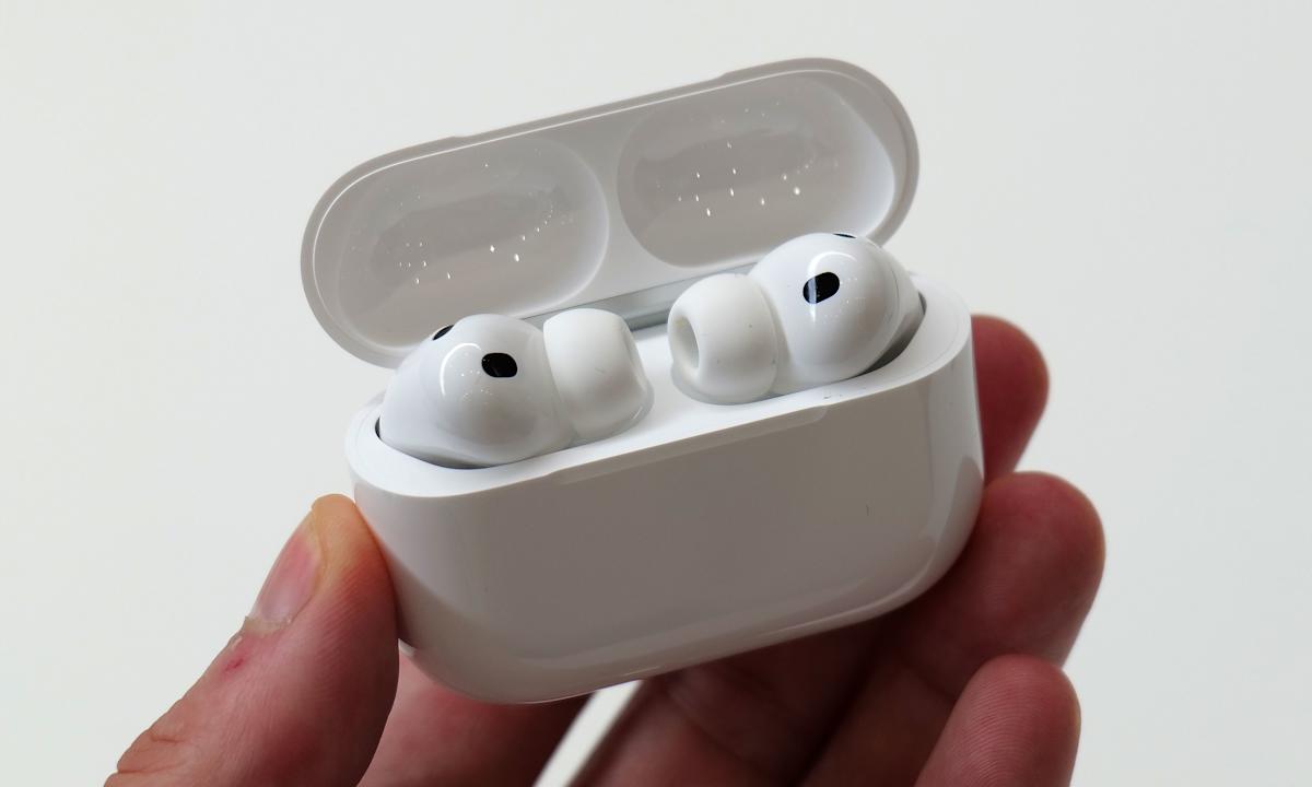 La función de traducción de AirPods no estará disponible en Europa