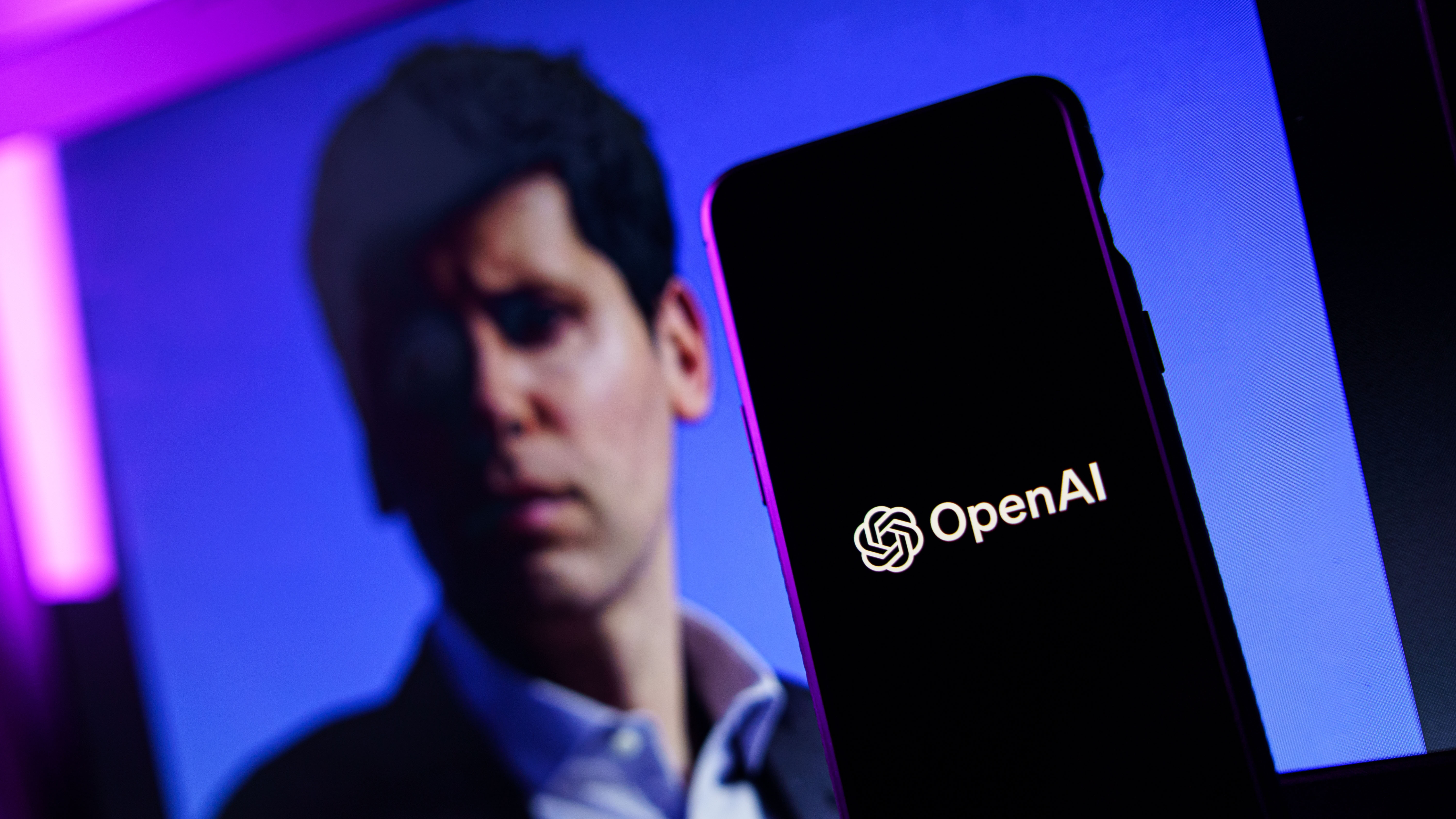 OpenAI prepararía dispositivos de IA con tecnología ChatGPT
