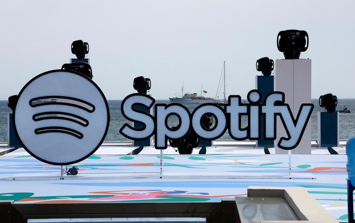 Spotify refuerza sus políticas contra la música generada por IA