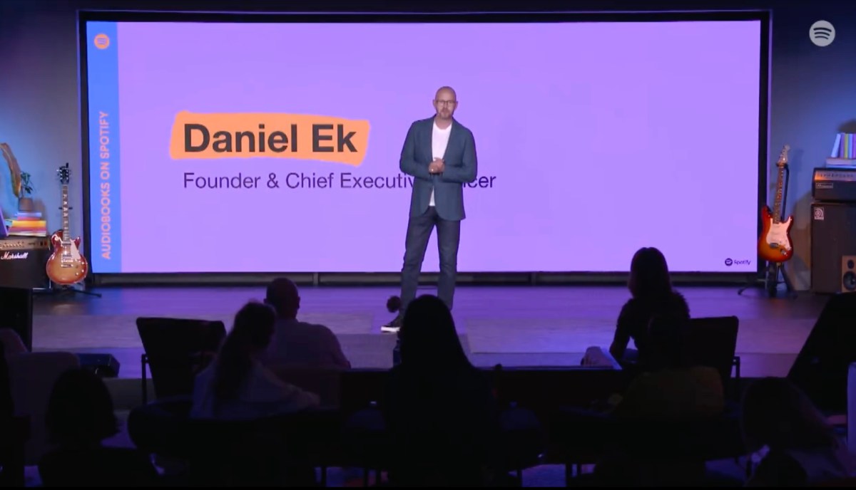 Daniel Ek deja la dirección de Spotify para presidir la junta directiva