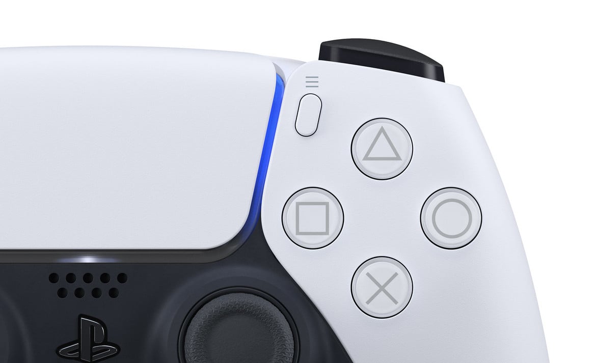 Sony prepararía un DualSense con batería extraíble