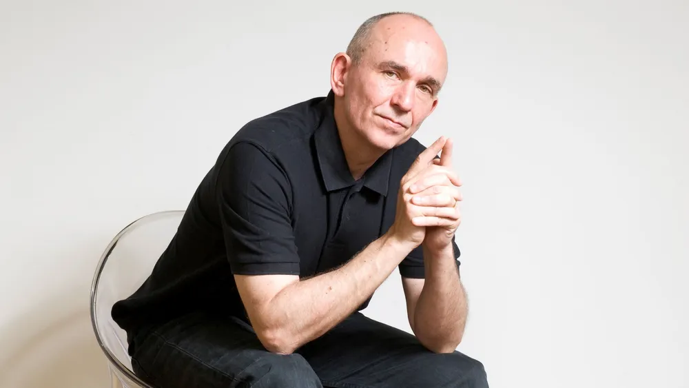 Peter Molyneux dice que no ganó dinero con Curiosity, después de decir lo contrario