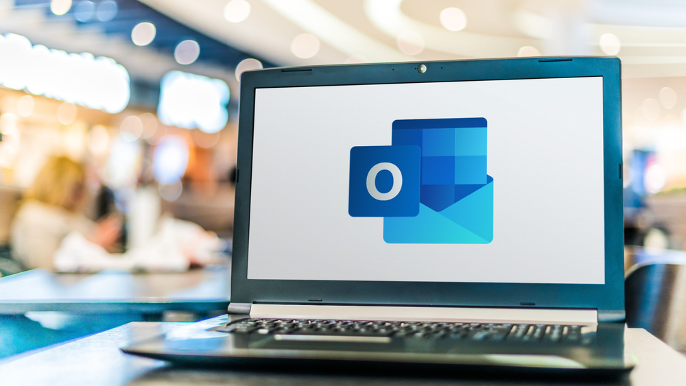 Outlook automatizará el archivado de correos para evitar el desbordamiento