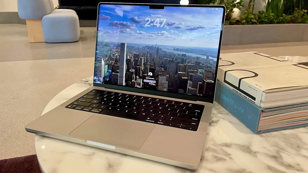 Apple prepararía MacBooks Pro con pantalla táctil para 2026