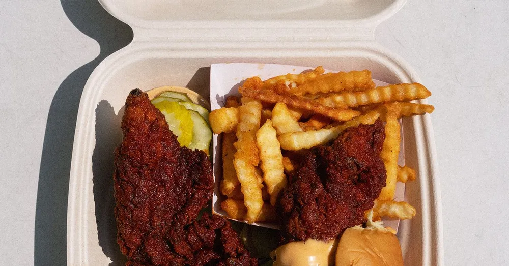 Una aplicación de pollo frito destrona a la IA de OpenAI en la App Store