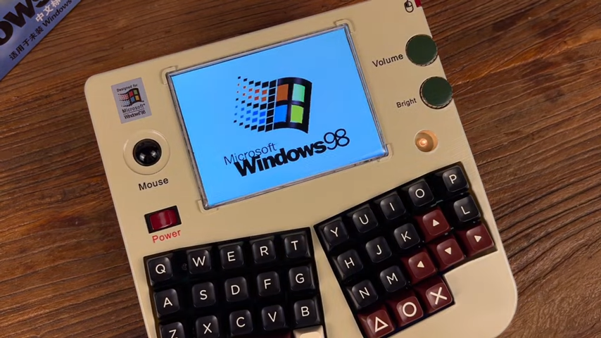 Modder crea un PC portátil con Windows 98 y procesador Pentium