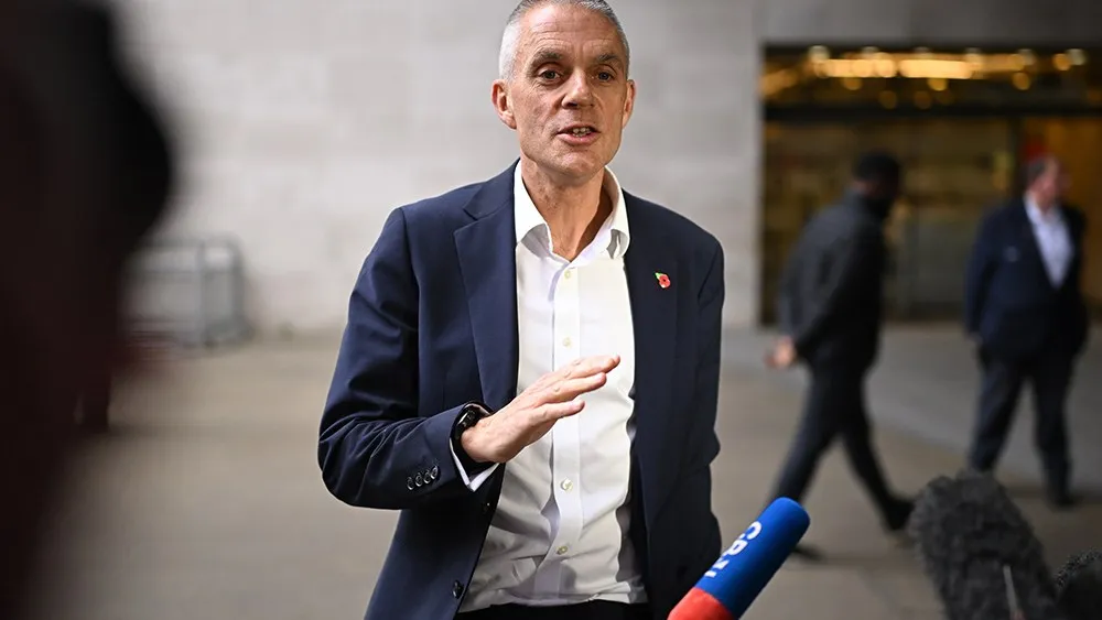 La BBC en crisis: Los escándalos sacuden a la radiotelevisión británica