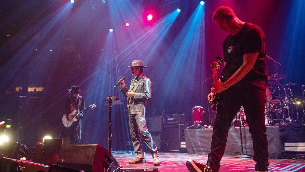 Jane's Addiction y Perry Farrell ponen fin a sus diferencias