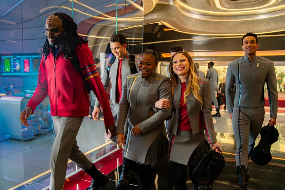 Star Trek: Starfleet Academy promete drama adolescente e intriga galáctica