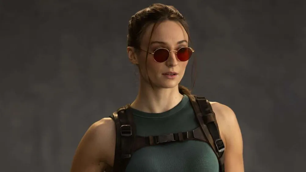 Sophie Turner debuta como Lara Croft en la serie de Tomb Raider