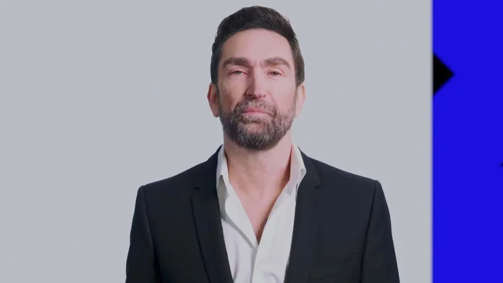 Leslie Benzies niega rotundamente las acusaciones de Epstein