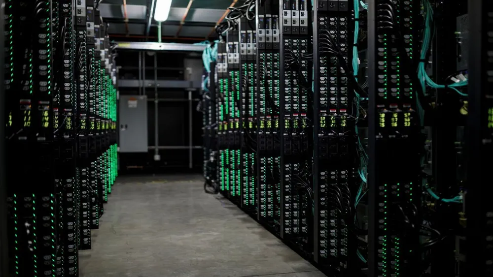 Microsoft presenta una herramienta contra las 'puertas traseras' en la IA